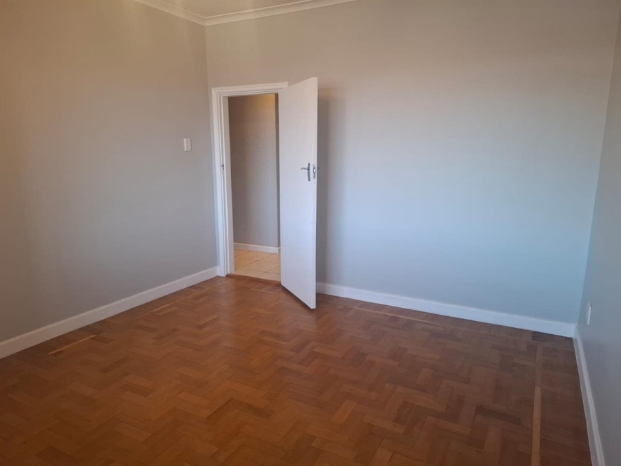 To Let 2 Bedroom Property for Rent in Gardens Western Cape